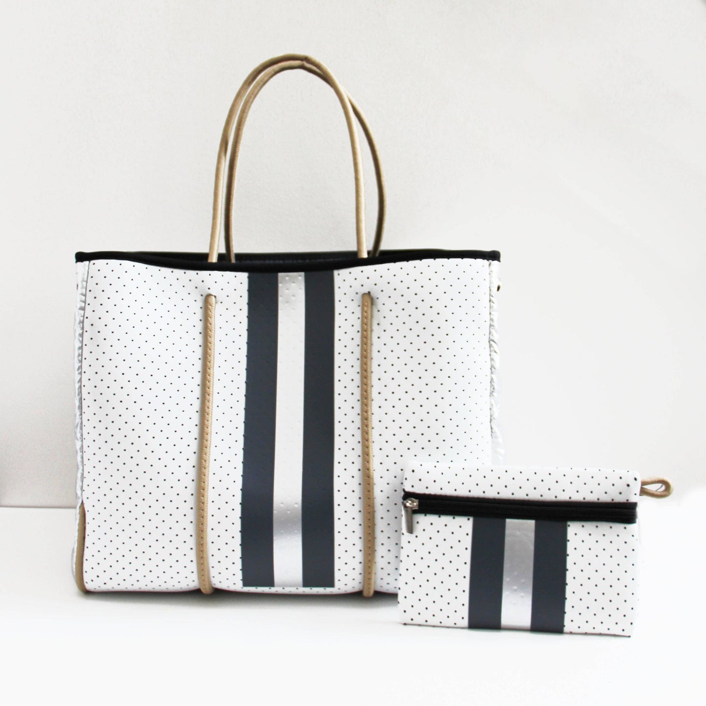 The Ella Neoprene Tote white with Silver Quilted sides